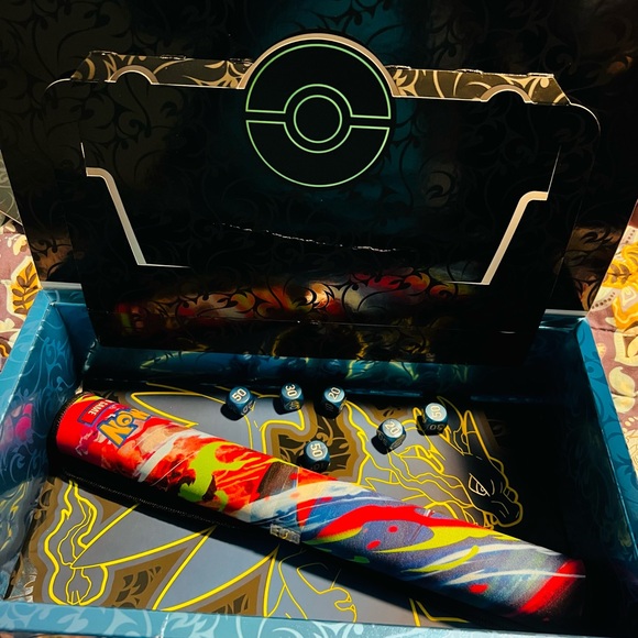 Mega Charizard X Ultra Premium Game Mat + Die - Picture 2 of 3